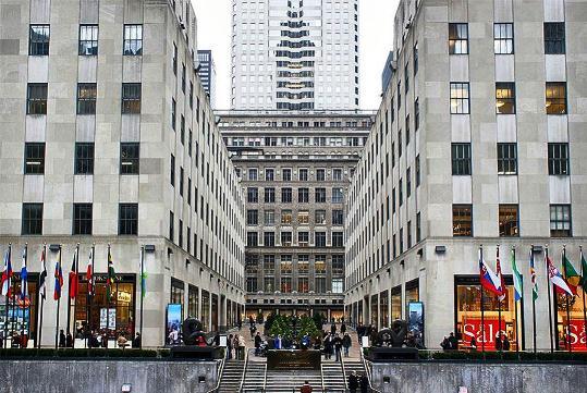 634579866481476152 Rockefeller Center   1 trong những trung tâm thương mại hoành tráng nhất Hoa Kỳ