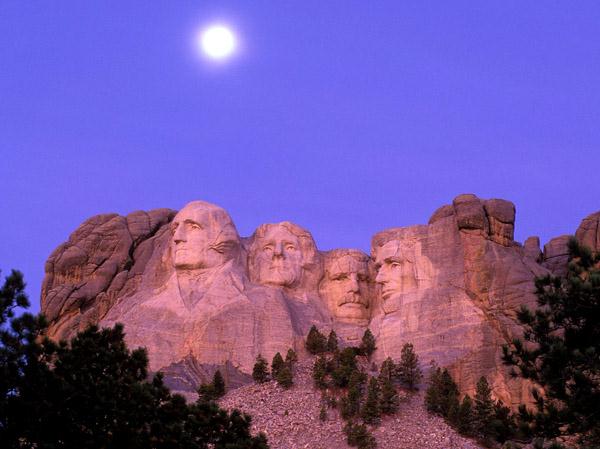 634586109023656487 Tìm hiểu 4 gương mặt đá khổng lồ trên núi Rushmore, Hoa Kỳ