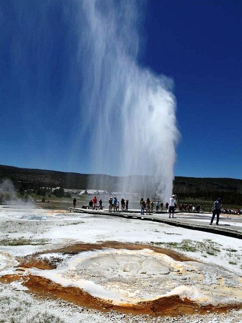 634824087409340000 Đến thăm vườn quốc gia Yellowstone, Bắc Hoa Kỳ