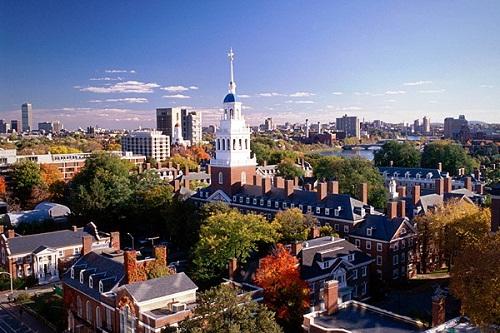  Đến thăm đại Học Harvard, Cambridge, Massachusetts