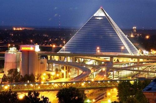  Đến thăm Kim tự tháp Arena, Memphis, Tennessee