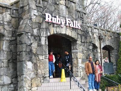 634872639380610000 Đến thăm Thác Ruby (Ruby Falls), Lookout Mountain