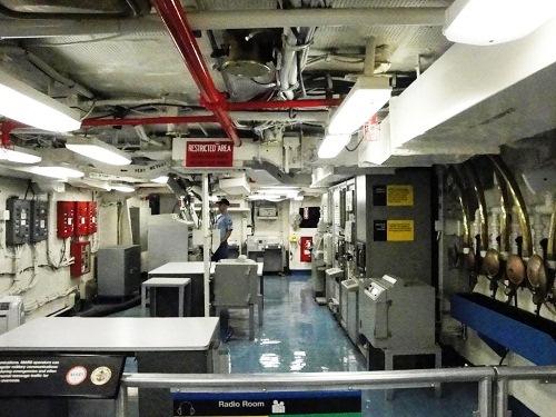 634880431178530000 Đến thăm tàu sân bay USS Midway   Mẫu hạm lâu đời nhất Hoa Kỳ