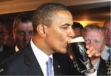 634893428782000000 [Clip] Tổng thống Obama thường hay uống bia gì?