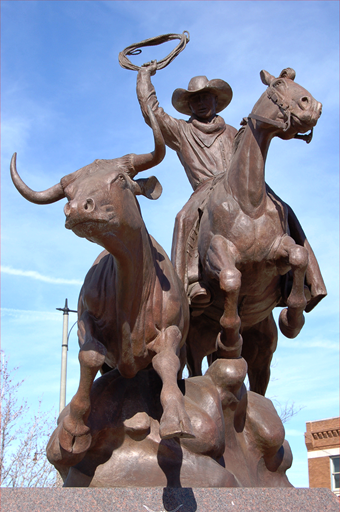 634914098989680000 Đến thăm phiên chợ truyền thống Stockyards ở Oklahoma