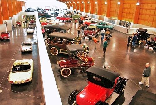 634914207977710000 Đến thăm bảo tàng xe hơi Hoa Kỳ   LeMay