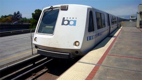 634921040348351709 Tìm hiểu những chiếc xe BART (Bay Area Rapid Transit) ở San Francisco