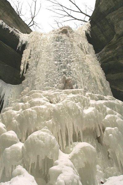 634923553817370000 Độc đáo, kỳ vĩ những thác băng mùa đông ở Hoa Kỳ
