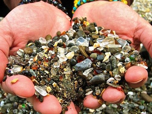 635014658531324750 Đến thăm bãi biển pha lê   Glass Beach, Fort Bragg, California