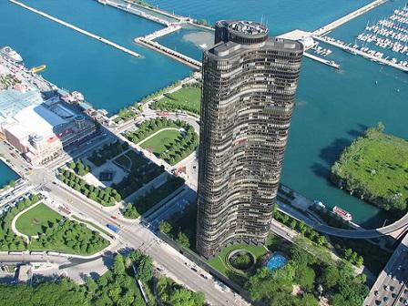 635061692217733865 Đến thăm Lake Point Tower   Tòa tháp quyến rũ bên biển ở Chicago