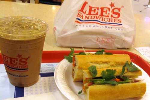 635387442808847080 Tìm hiểu thương hiệu bánh mì Lees Sandwiches