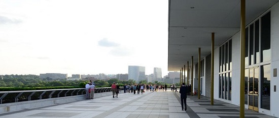 635396373108108315 Đến thăm trung tâm biểu diễn nghệ thuật John F. Kenndy   Kennedy Center