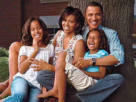 635417633666016910 Gia đình tổng thống Obama và bài học tình yêu
