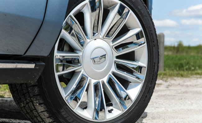 Cadillac Escalade Platinum 2016 cạnh tranh mạnh mẽ, giá cả hợp lý 1466695169.1466406263 ca5 Cadillac Escalade Platinum 2016 cạnh tranh mạnh mẽ, giá cả hợp lý