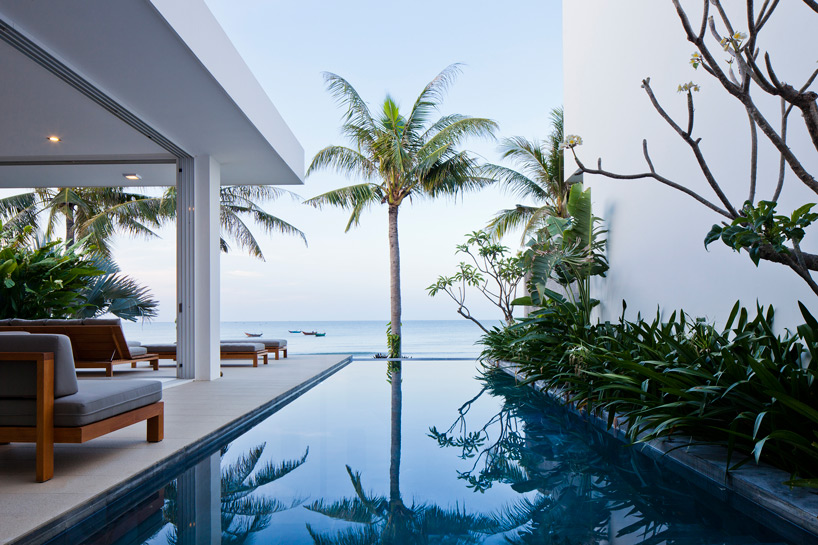 ideas modern villa 2 Tham quan biệt thự ven biển Mũi Né đẹp lung linh trên báo nước ngoài