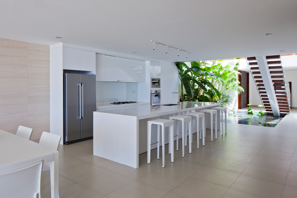 interiors 11 interiors 11 Tham quan biệt thự ven biển Mũi Né đẹp lung linh trên báo nước ngoài