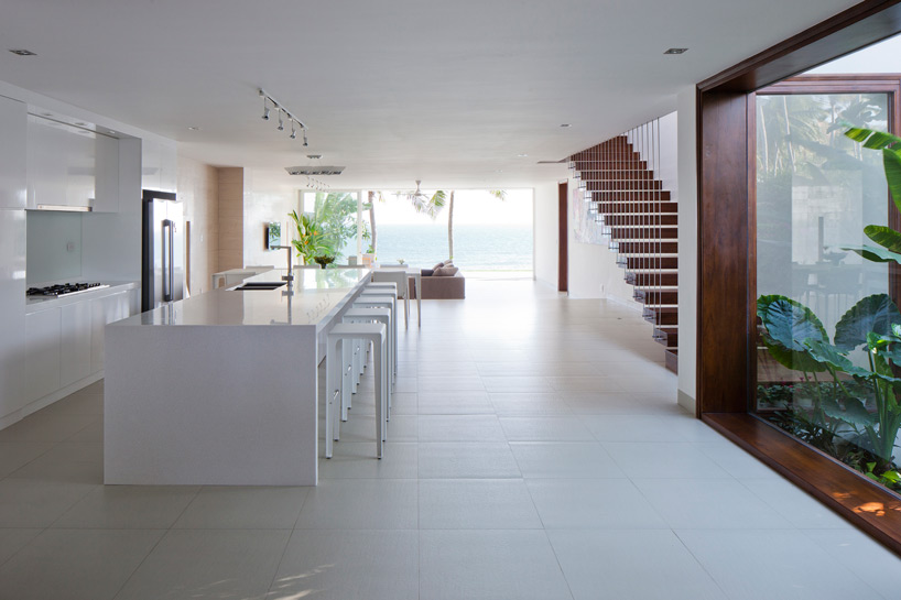 interiors 3 interiors 3 Tham quan biệt thự ven biển Mũi Né đẹp lung linh trên báo nước ngoài