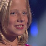 [Clip] Lắng nghe giọng hát đặc biệt của Jackie Evancho – America’s Got Talent